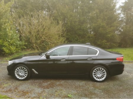 2018 BMW 5 Series - thumbnail 4