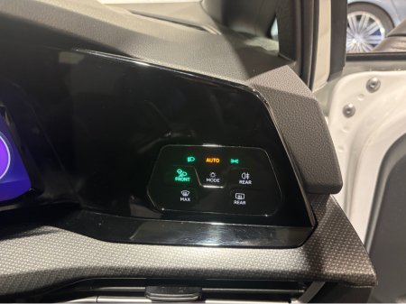 2021 Volkswagen Golf - thumbnail 29