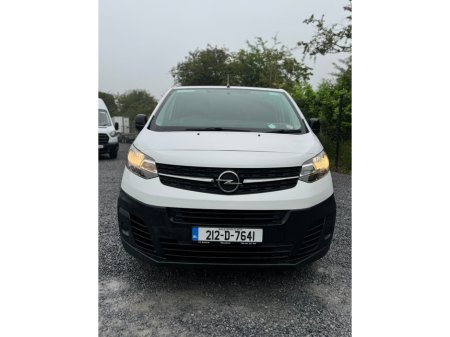 2021 Opel Vivaro  €13,950