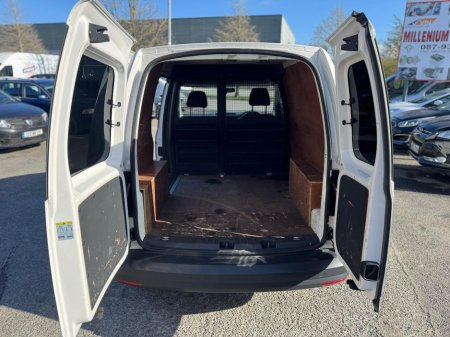 2018 Volkswagen Caddy - thumbnail 13