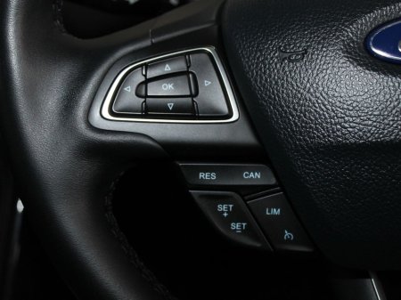 2019 Ford Kuga - thumbnail 23