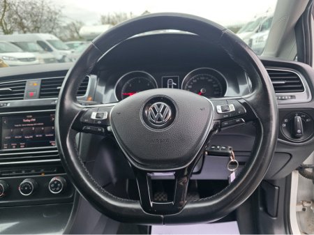 2019 Volkswagen Golf VAN 1.6 TDI MANUAL 5SPEED 115HP 2DR €11,950 thumbnail