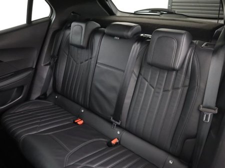 2021 Peugeot 2008 - thumbnail 16