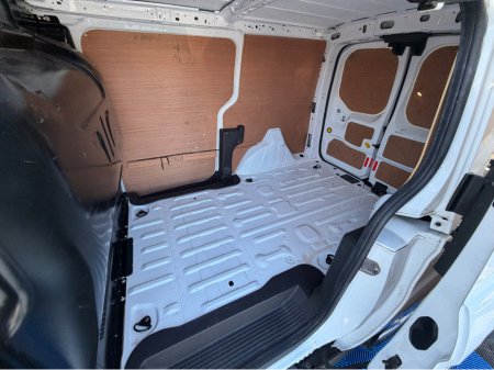 2018 Ford Transit Connect - thumbnail 31