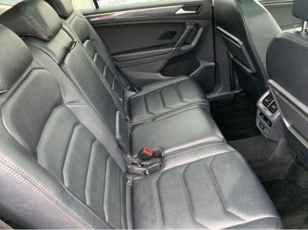 2020 Volkswagen Tiguan - thumbnail 5