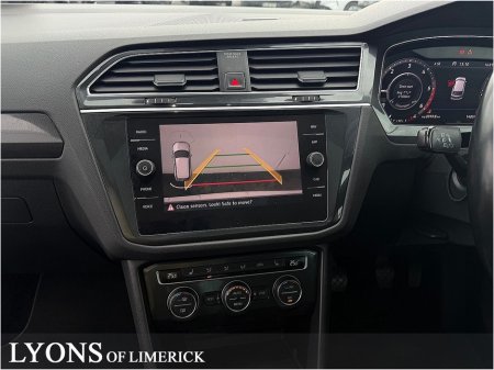 2018 Volkswagen Tiguan - thumbnail 12