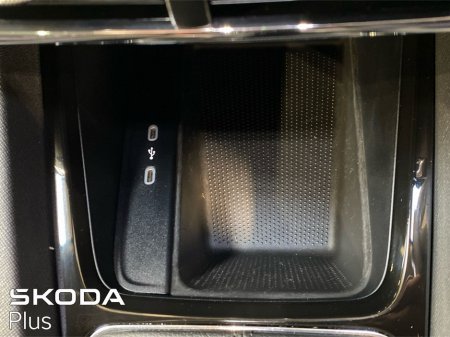 2023 Skoda Octavia - thumbnail 23