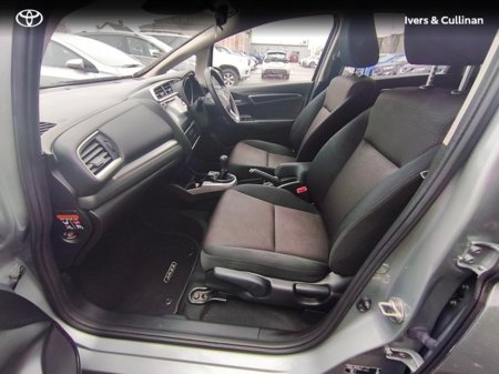 2016 Honda Jazz 1.3 I VTEC EX 5DR €12,990 thumbnail