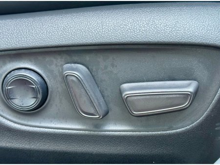 2021 Toyota Rav4 - thumbnail 4