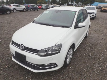 2017 Volkswagen Polo 172 1.2 Comfortline €13,350
