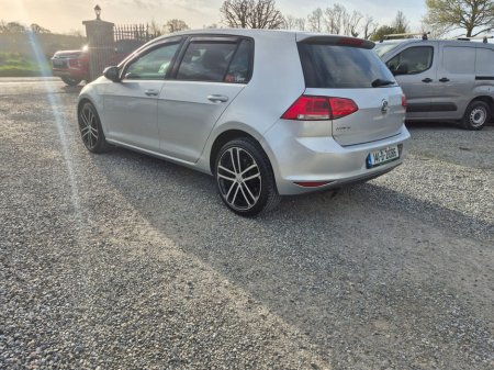 2014 Volkswagen Golf - thumbnail 5