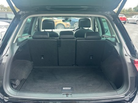 2020 Volkswagen Tiguan - thumbnail 11