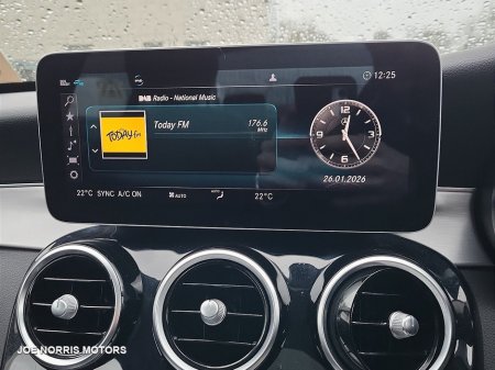 2020 Mercedes-Benz C Class C SERIES 1.5 SPORT PREMIUM PLUS 4DR AUTO €31,495 thumbnail