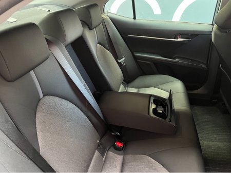 2021 Toyota Camry €26950 2021 TOYOTA CAMRY G 2.5 AUTOMATIC / CRUISE CONTROL / REVERSE CAMERA / ELECTRIC SEATS AND MORE €26,950 thumbnail