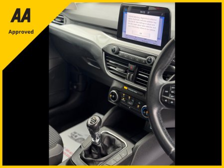 2020 Ford Focus - thumbnail 6