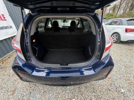 2019 Toyota Aqua - thumbnail 7