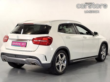 2017 Mercedes-Benz GLA Class 180 AUTO 1.6 PET €21,880