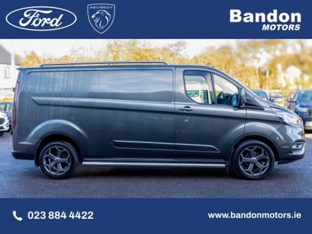 2019 Ford Transit Custom 300 LWB LIMITED. UPGRADED ALLOYS, SIDE BARS, UPGRADED FRONT GRILL AND SPLITTER. LOOKS THE PART. €22,950