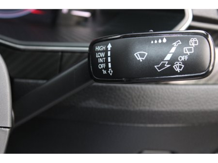 2024 Skoda Superb SUPERB SPT 2.0TDI 150HP DSG €44,950 thumbnail