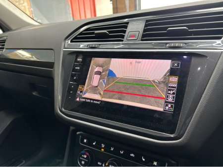 2018 Volkswagen Tiguan - thumbnail 11