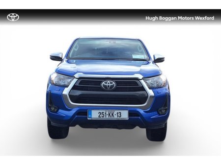 2025 Toyota Hilux 2.4D4D SR5 DOUBLE CAB €42,272 thumbnail