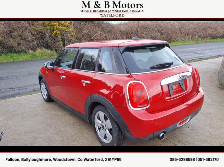 2015 MINI Cooper 4 Door €10,200 thumbnail