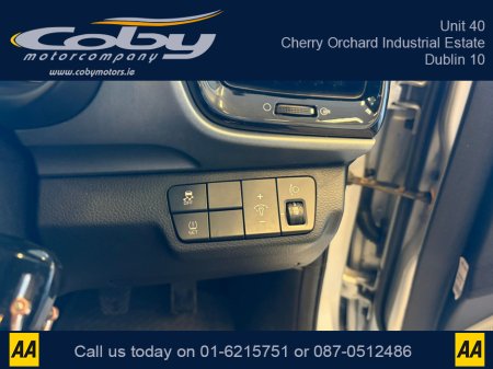 2020 Kia Stonic 5DR thumbnail