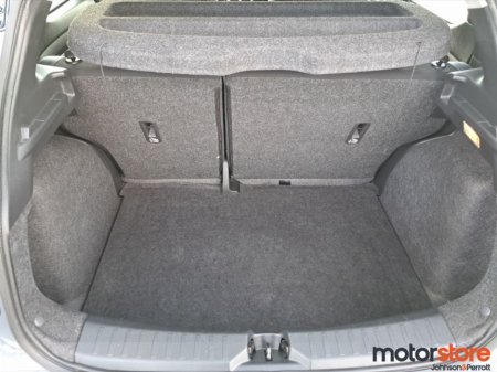 2020 Nissan Micra - thumbnail 16