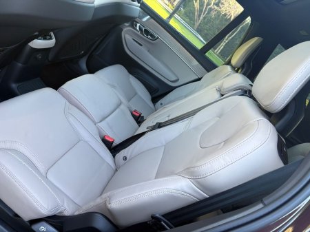 2026 Volvo XC90 - thumbnail 22