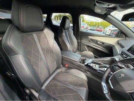 2020 Peugeot 3008 - thumbnail 13