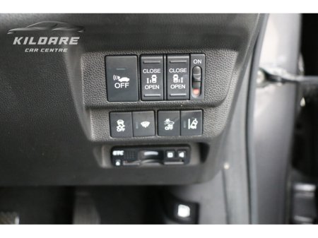 2018 Honda Freed HYBRID 6 SEATS AUTO €14,995 thumbnail