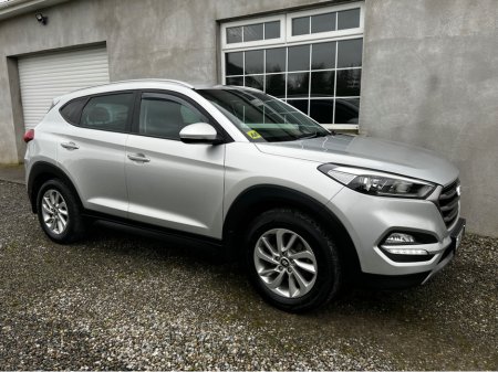2017 Hyundai Tucson 1.7 EXECUTIVE 5DR €11,995 thumbnail