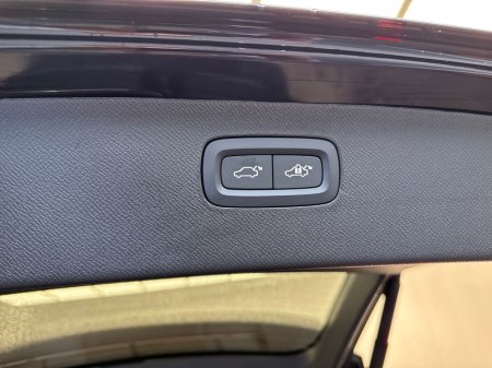 2026 Volvo XC90 T8 ULTRA BLACK EDITION *3 FREE SERVICES* €210 PER WEEK ON PCP €104,995 thumbnail