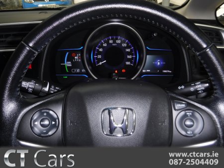 2016 Honda Fit - thumbnail 13