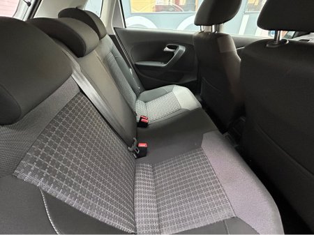 2017 Volkswagen Polo - thumbnail 8