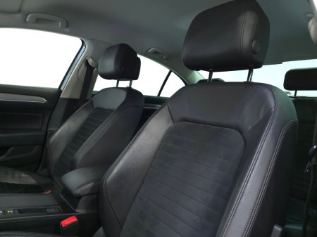 2020 Volkswagen Passat - thumbnail 15