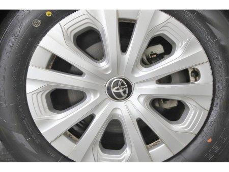 2019 Toyota Prius - thumbnail 21