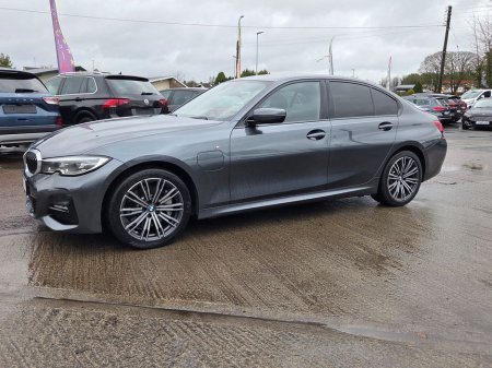 2020 BMW 3 Series - thumbnail 4