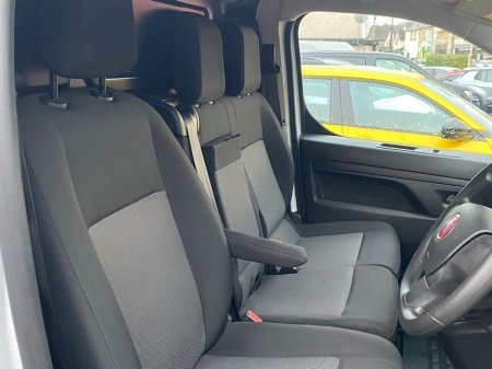 2024 Fiat Scudo 1.5 L3 100HP Tecnico 4DR €23,995 thumbnail