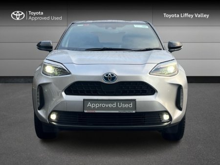 2024 Toyota Yaris Cross CROSS LUNA SPORT 4DR AUTO €30,950 thumbnail