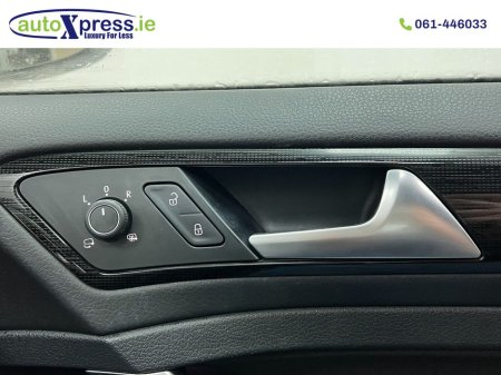 2017 Volkswagen Golf - thumbnail 28