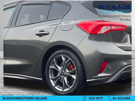 2021 Ford Focus - thumbnail 5