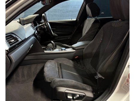 2016 BMW 3 Series - thumbnail 31