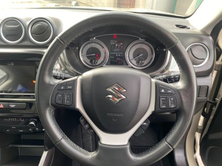 2024 Suzuki Vitara - thumbnail 13