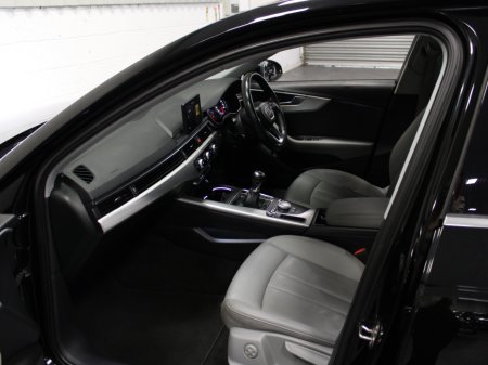 2017 Audi A4 LIMOUSINE 1.4 TFSI 150 SE ULTRA 4DR €14,950 thumbnail