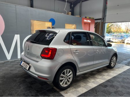 2017 Volkswagen Polo €13950! 2017 VOLKSWAGEN POLO TSI CONFORTLINE 1.2 AUTOMATIC WITH REVERSE CAMERA AND MORE €13,950 thumbnail