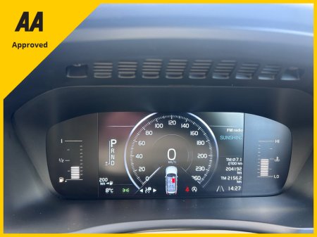 2017 Volvo XC90 2017 VOLVO XC90 2.0D4 190BHP AUTO 7 SEATER €28,950 thumbnail