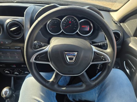 2018 Dacia Duster - thumbnail 9