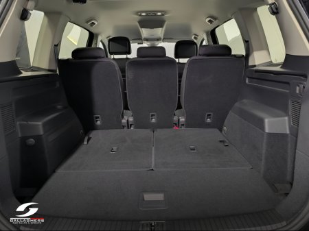 2019 Volkswagen Touran (192) HIGHLINE 2.0 TDI 150PS DSG AUTO 7 SEATER €27,495 thumbnail