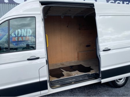 2020 Volkswagen Crafter 2.0 TDI 35 MWB 140BHP MANUAL 6SPEED FWD 5DR €16,700